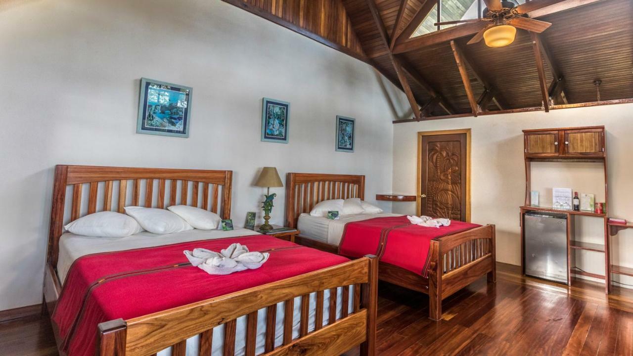Aguila De Osa Rainforest Lodge Drakes Bay Exterior foto