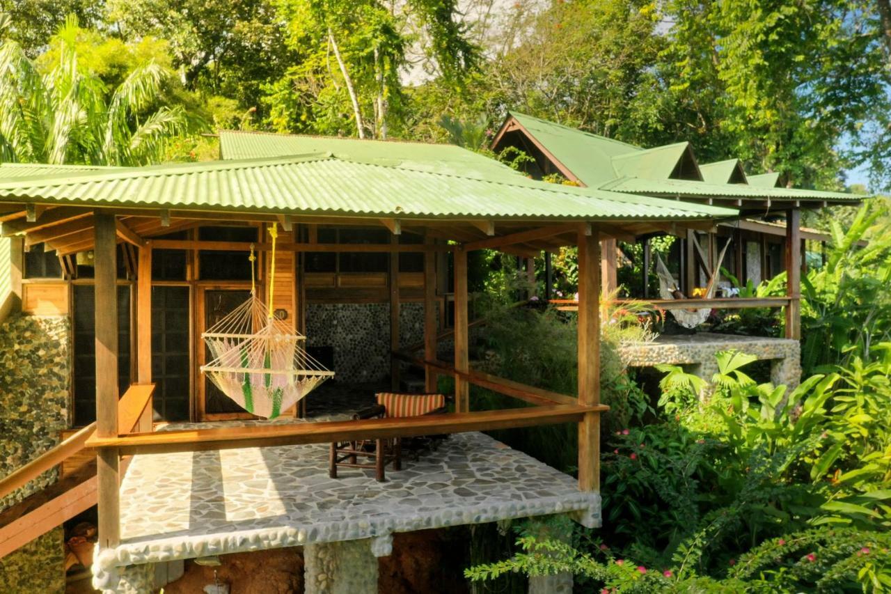 Aguila De Osa Rainforest Lodge Drakes Bay Exterior foto